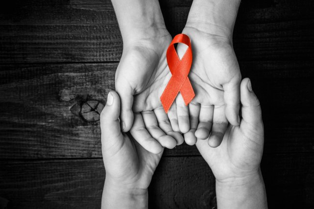 Svetski dan borbe protiv side: Poznate liènosti koje su priznale da su HIV pozitivne